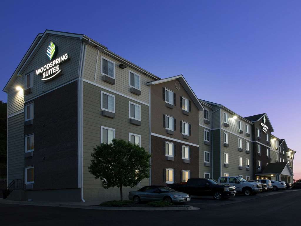 Woodspring Suites Kansas City Mission Merriam Exterior photo